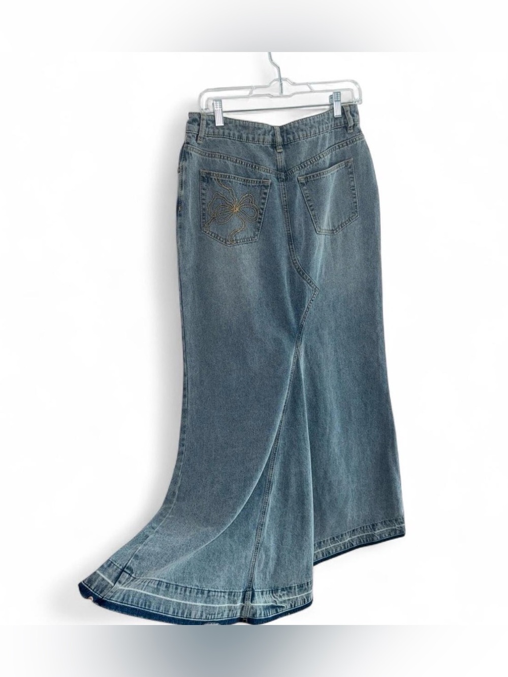 Love Shack Fancy Risia Denim Skirt . NEW w/o tags . Size 30 - Great deal